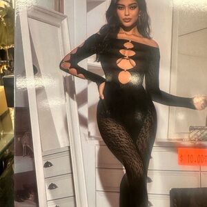 Black Cutout Off-Shoulder Bodysuit